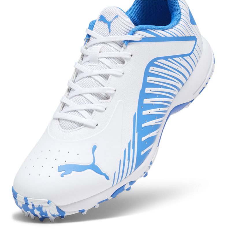 Puma 22 FH Rubber Unisex Cricket Shoes - White-Ultra Blue Puma 22 FH Rubber Unisex Cricket Shoes - White-Ultra Blue