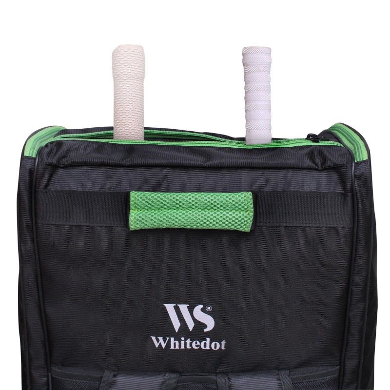 Whitedot Spliit Duffle Wheelie Cricket Kitbag Whitedot Spliit Duffle Wheelie Cricket Kitbag